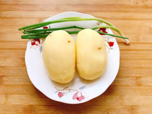 家庭版醬油土豆絲，好吃又營養的家常菜，做法簡單附詳細教程的做法-咸鮮味炒菜譜