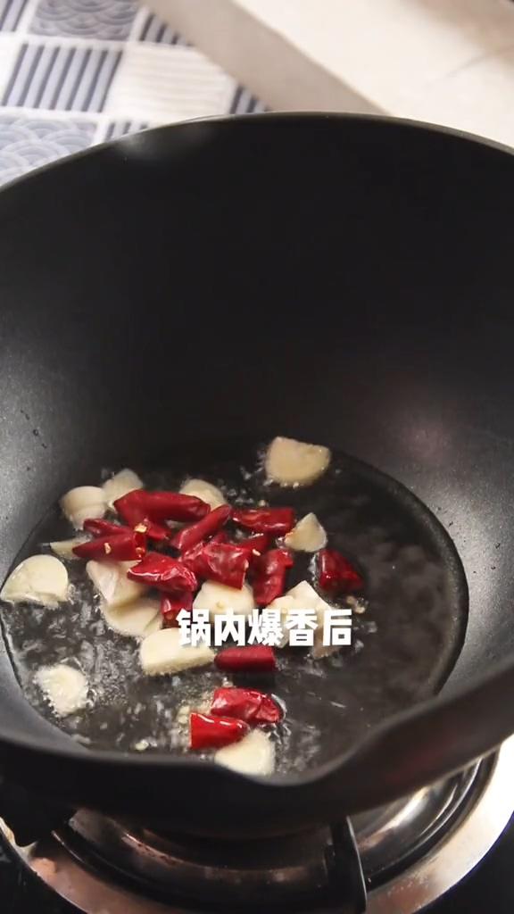 香辣土豆絲的做法-香辣味炒菜譜-易網健康養生網 香辣土豆絲的做法-香辣味炒菜譜