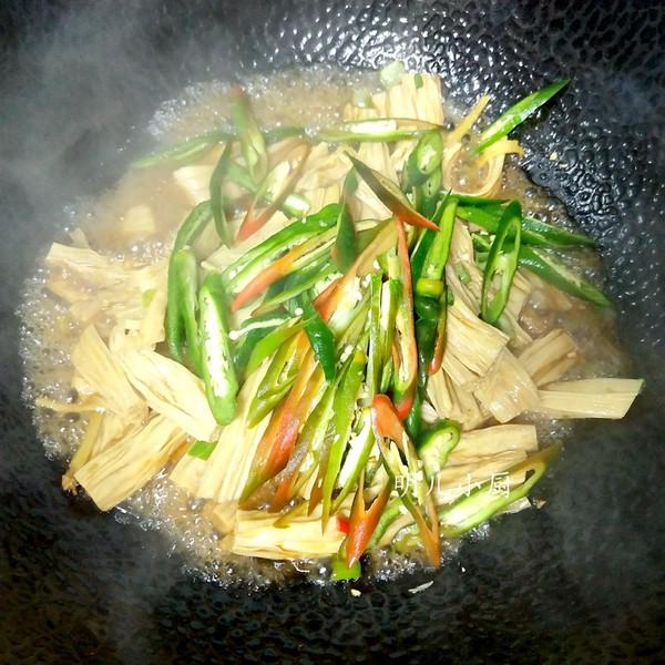 素炒腐竹的做法-家常味炒菜譜