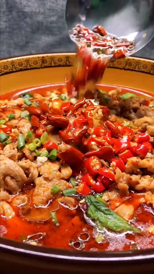 水煮肉片的做法-麻辣味炒菜譜