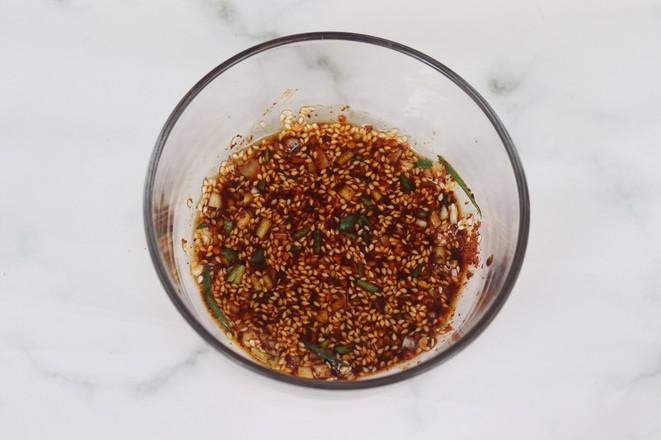 雙椒涼拌腐竹的做法-酸辣味拌菜譜