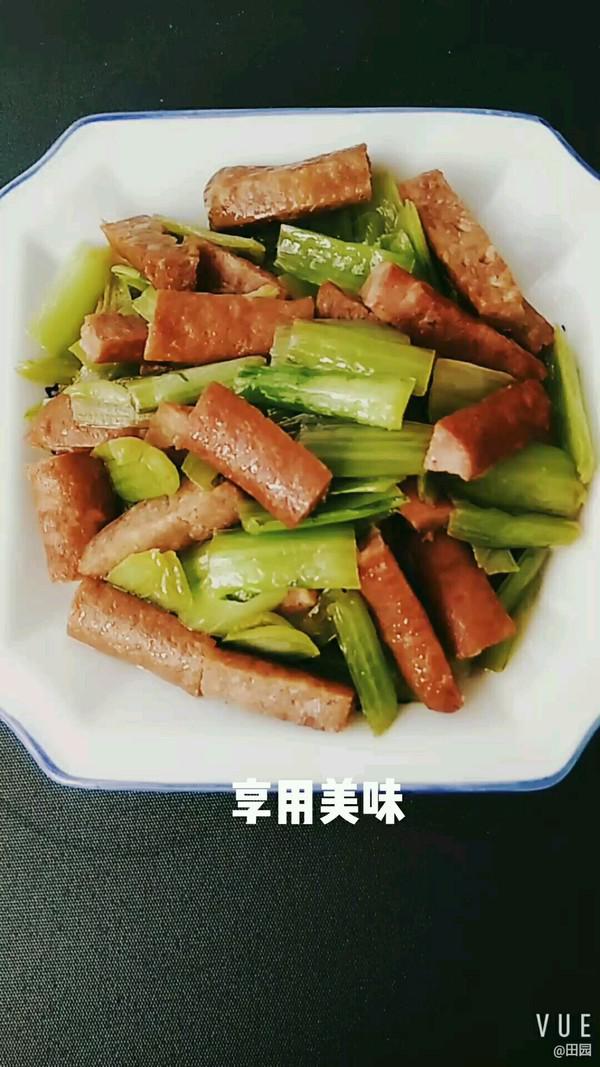 牛肉腸炒小白菜的做法-咸鮮味炒菜譜
