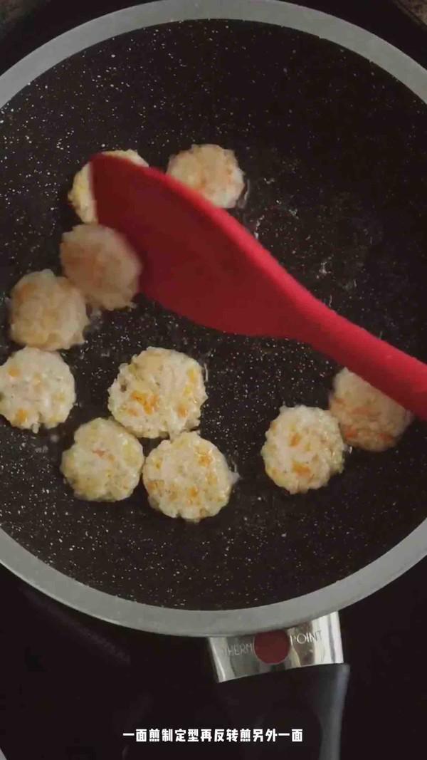 mini雞肉蔬菜餅的做法-家常味煎菜譜