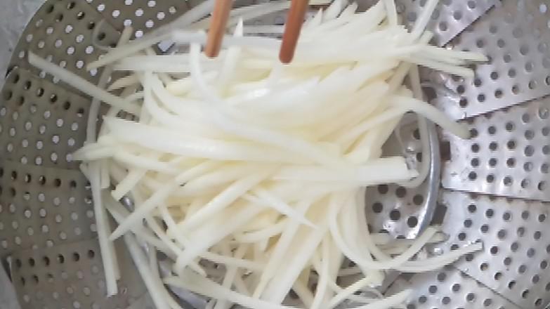 香酥土豆絲的做法-酸甜味炸菜譜