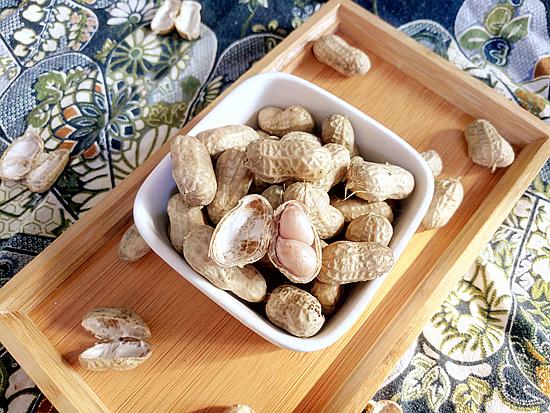 鹽水花生的做法-家常味煮菜譜