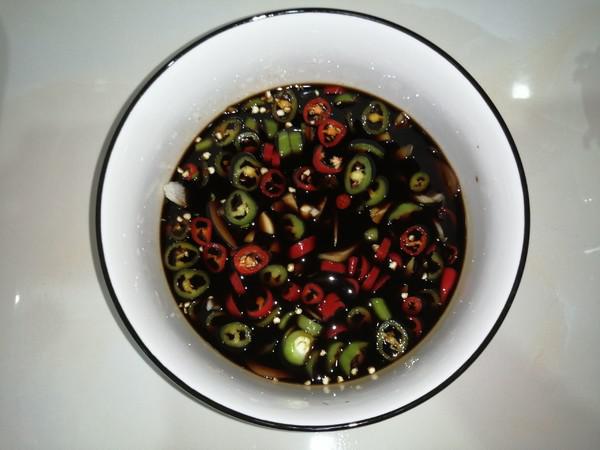 網(wǎng)紅酸辣雞爪的做法-酸辣味煮菜譜