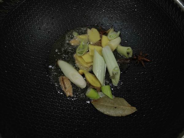 一瓶可樂玩轉一道菜——可樂雞翅的做法-家常味燒菜譜