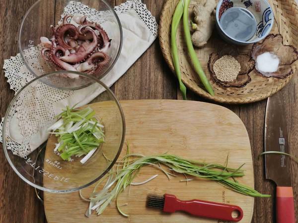 五分鐘撤離廚房的快手菜，好吃停不下來的——蔥絲涼拌八帶爪的做法-咸鮮味拌菜譜