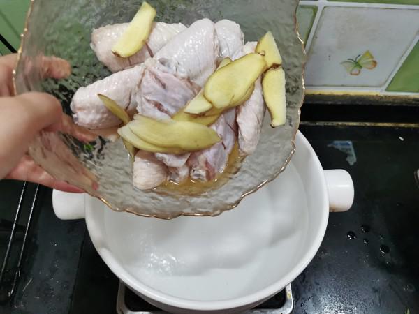 一瓶可樂玩轉一道菜——可樂雞翅的做法-家常味燒菜譜