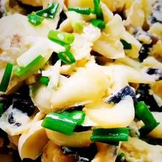 雞蛋煎百合的做法-家常味炒菜譜