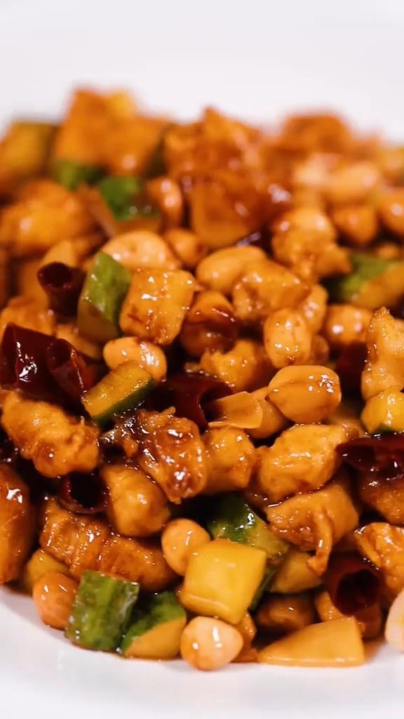 宮保雞丁的做法-咸鮮味炒菜譜