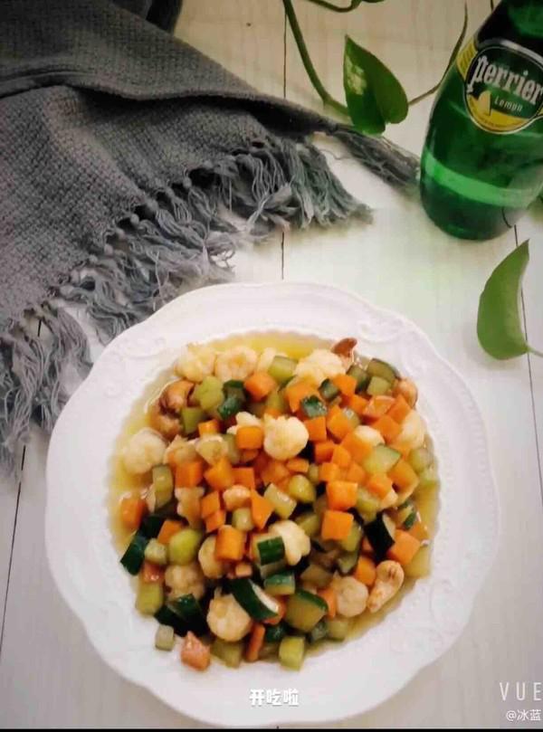 黃瓜胡蘿卜炒蝦仁的做法-家常味炒菜譜