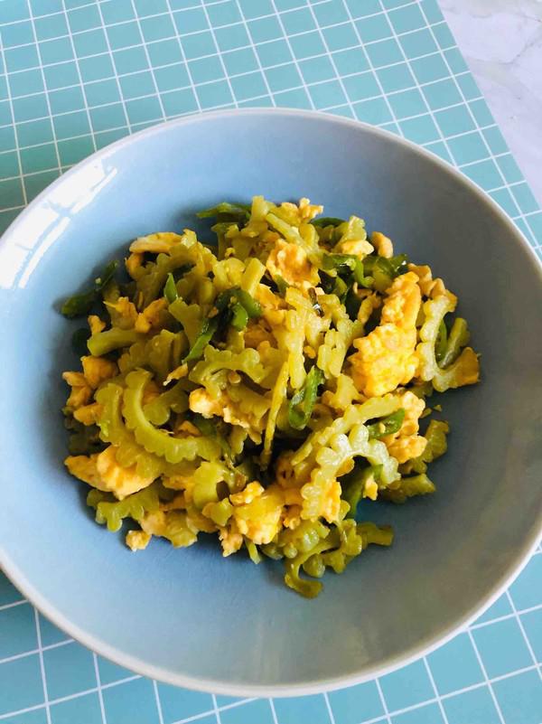 苦瓜炒蛋的做法-家常味炒菜譜