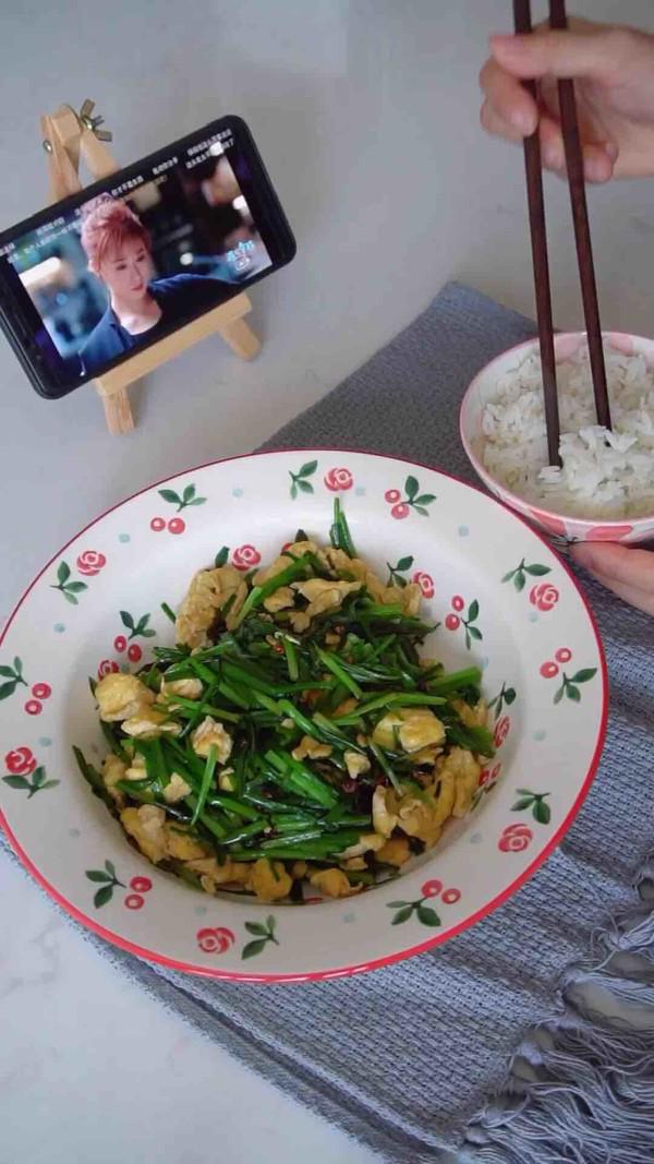 韭菜炒雞蛋的做法-家常味炒菜譜
