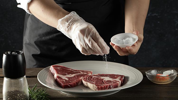 網紅嫩烤牛扒的做法-咸鮮味蒸菜譜