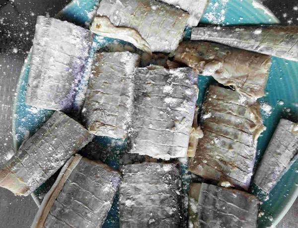 茄汁帶魚(yú)的做法-茄汁味燉菜譜