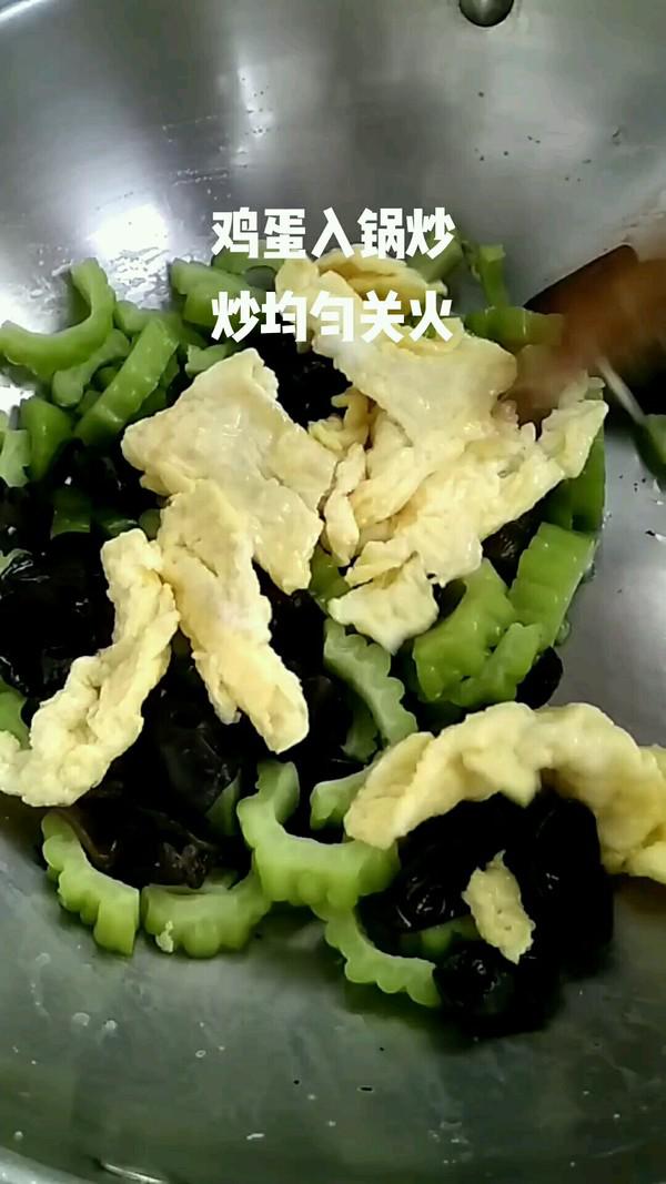 木耳苦瓜炒蛋雞蛋的做法-家常味炒菜譜