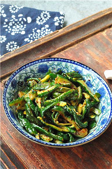 拌黃瓜的做法-家常味拌菜譜