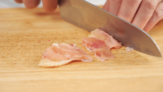 雞腿燴鮮菇【孔老師教做菜】的做法-家常味炒菜譜