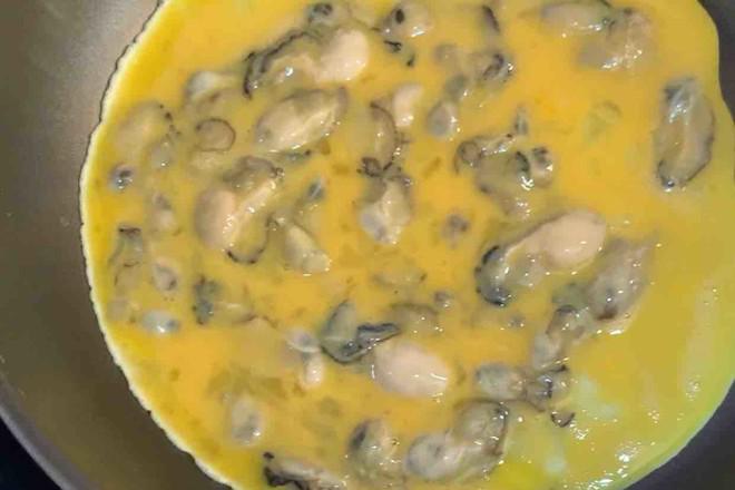 海蠣炒蛋的做法-咸鮮味炒菜譜