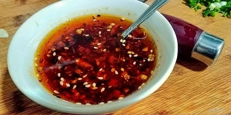 涼拌豬手的做法-麻辣味拌菜譜