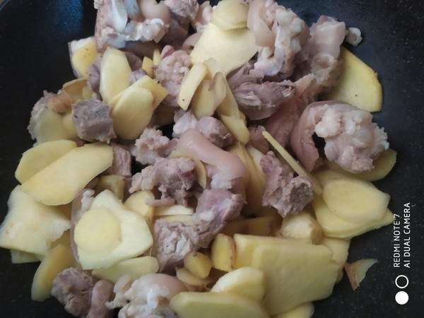 豬腳姜醋的做法-酸甜味燉菜譜