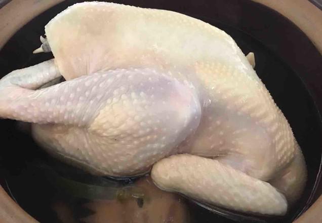 廣東家常白切雞的做法-家常味凍菜譜