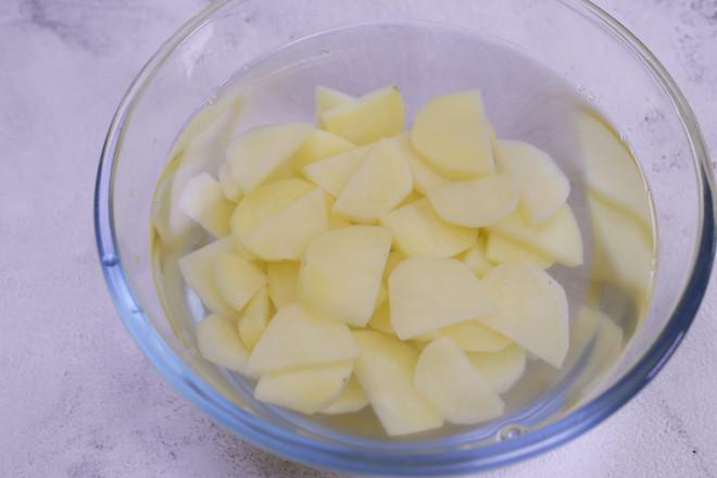 家常炒土豆片的做法-香辣味炒菜譜