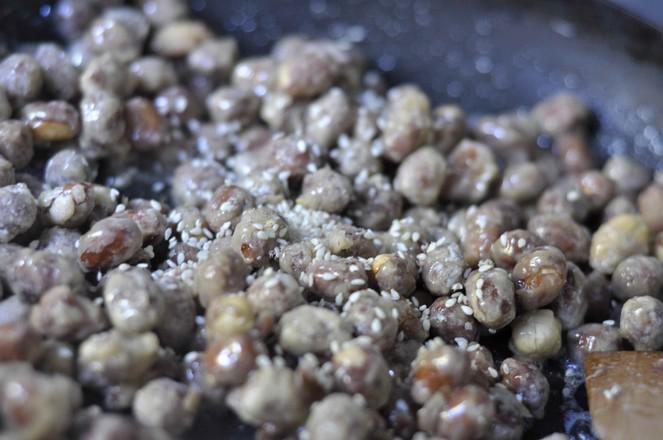 香酥花生米的做法-咸鮮味炸菜譜