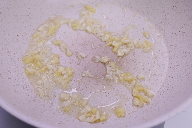 家常炒土豆片的做法-香辣味炒菜譜