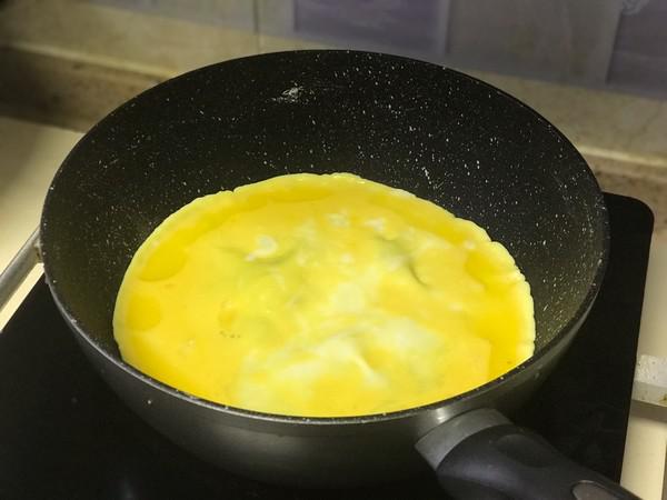 香腸雞蛋卷的做法-咸鮮味煎菜譜