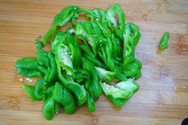 芹菜木耳炒雞蛋的做法-家常味炒菜譜