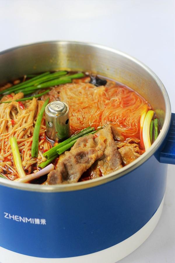 麻辣金針?lè)逝５淖龇?麻辣味煮菜譜