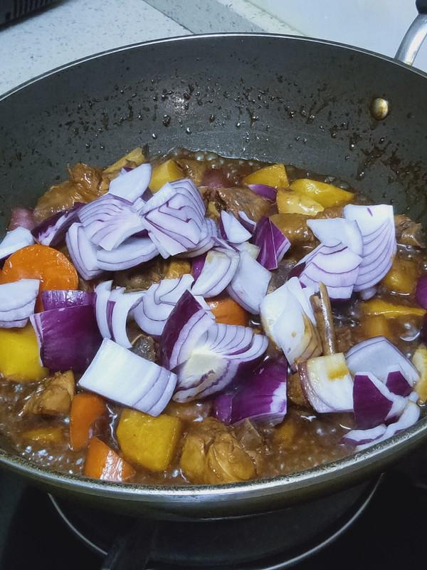 新疆大盤雞。的做法-香辣味燉菜譜