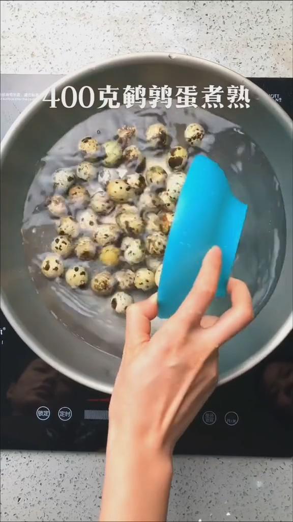 香辣啤酒鵪鶉蛋的做法-香辣味煮菜譜-易網(wǎng)<a href=http://www.logojc.com/ target=_blank class=infotextkey>健康養(yǎng)生</a>網(wǎng) 香辣啤酒鵪鶉蛋的做法-香辣味煮菜譜