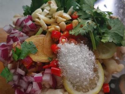 檸檬雞爪的做法-家常味拌菜譜