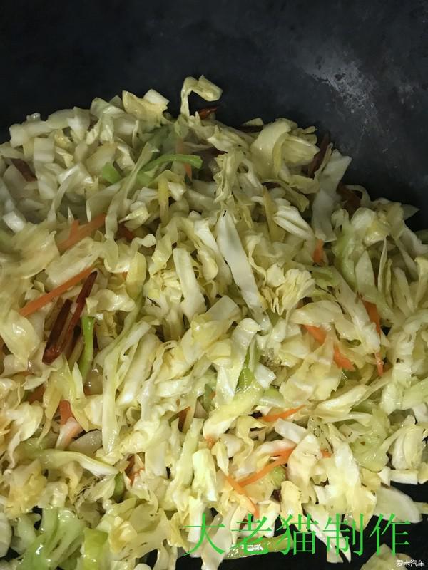 火爆牛心菜的做法-香辣味爆菜譜