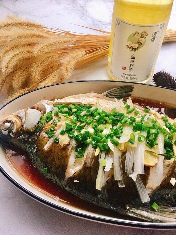 清蒸武昌魚的做法-咸鮮味蒸菜譜