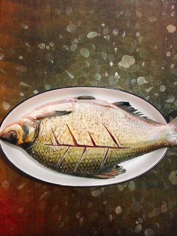 清蒸武昌魚的做法-咸鮮味蒸菜譜