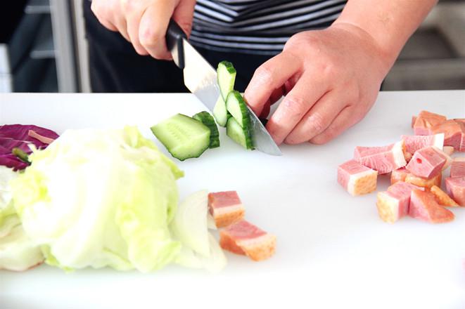 黑醋鴨胸色拉的做法-咸鮮味拌菜譜