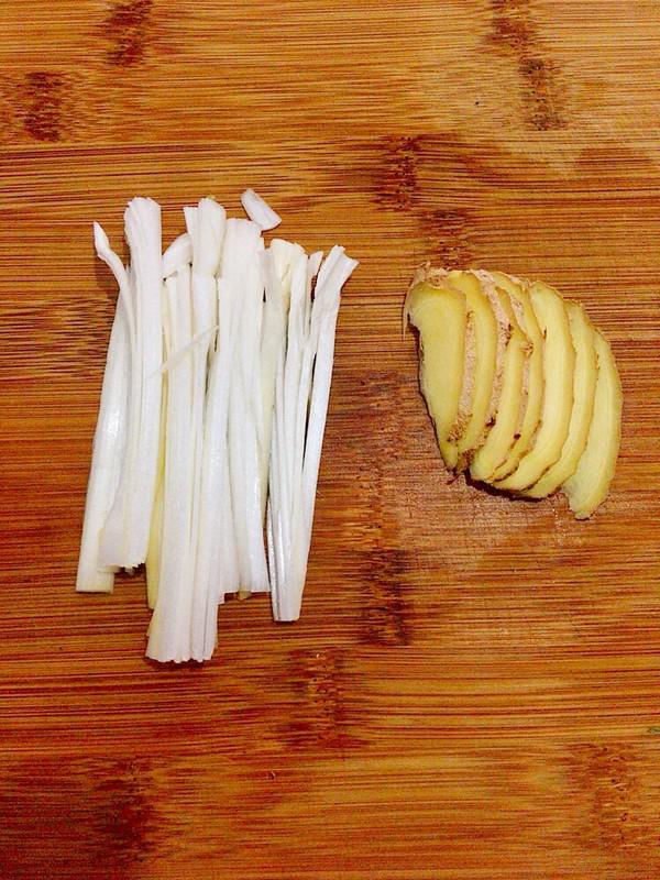 清蒸武昌魚的做法-咸鮮味蒸菜譜