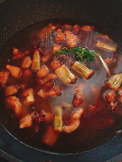 筍干土豆燉肉的做法-咸鮮味燉菜譜