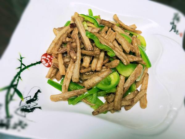 干煸藕條的做法-咸鮮味炸菜譜