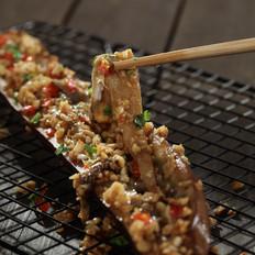 蒜香茄子，宵夜中的王者！的做法-香辣味烤菜譜