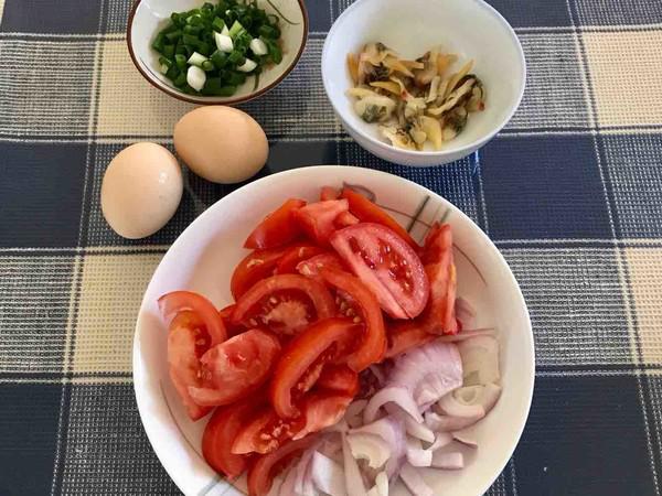 海蠣干番茄炒雞蛋的做法-咸鮮味炒菜譜