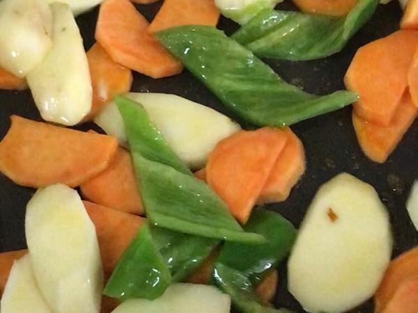 胡蘿卜山藥肉片的做法-咸鮮味炒菜譜-易網健康養生網 胡蘿卜山藥肉片的做法-咸鮮味炒菜譜