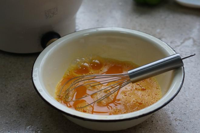 蔬丁炒蛋的做法-家常味炒菜譜