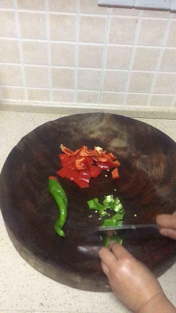 油茶籽油炒雞的做法-香辣味炒菜譜