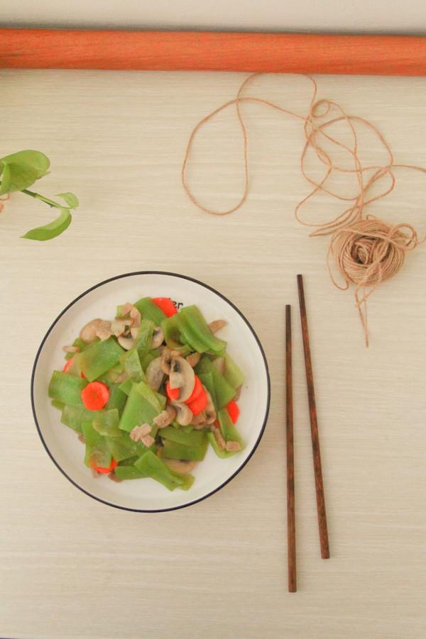 油茶籽油炒三鮮的做法-咸鮮味炒菜譜-易網健康養生網 油茶籽油炒三鮮的做法-咸鮮味炒菜譜