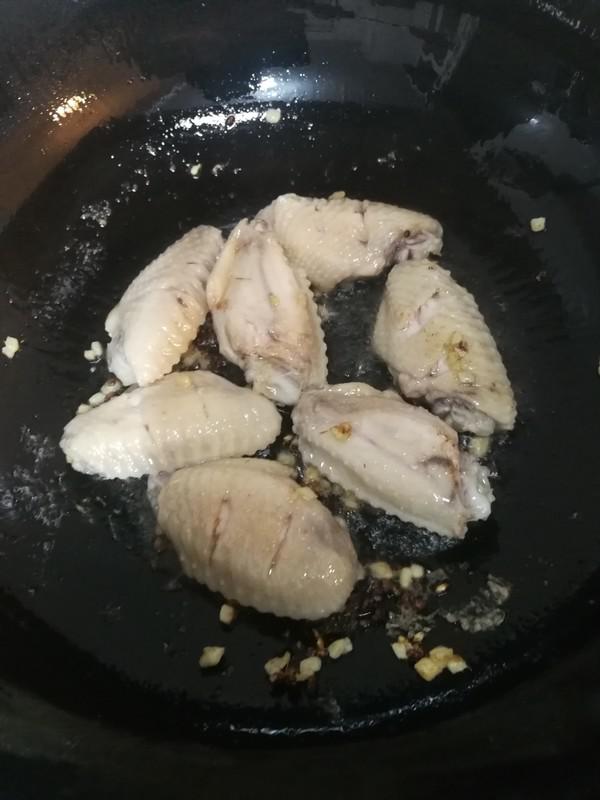 紅燒雞翅的做法-醬香味燒菜譜